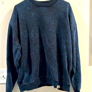 YOUNGLA CREW NECK SIZE MEDIUM